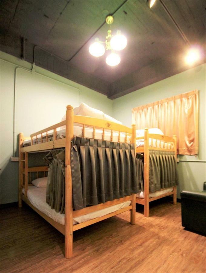 DongNing Atlas Hotel Tainan Exterior foto
